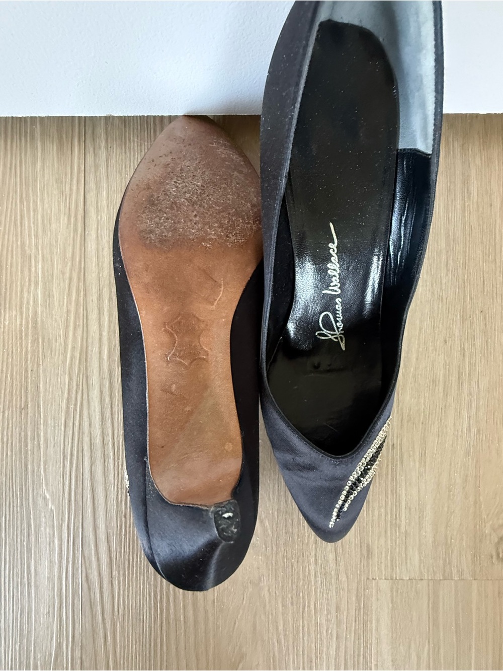 Black Embellished Pointed-Toe Women's Heels - Picture 4 of 6